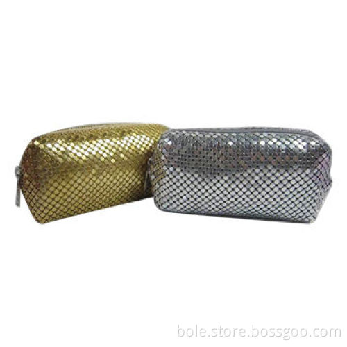 Cosmetic Bags, Made of Aluminum, Nylon Zipper for Closure and Plastic Puller